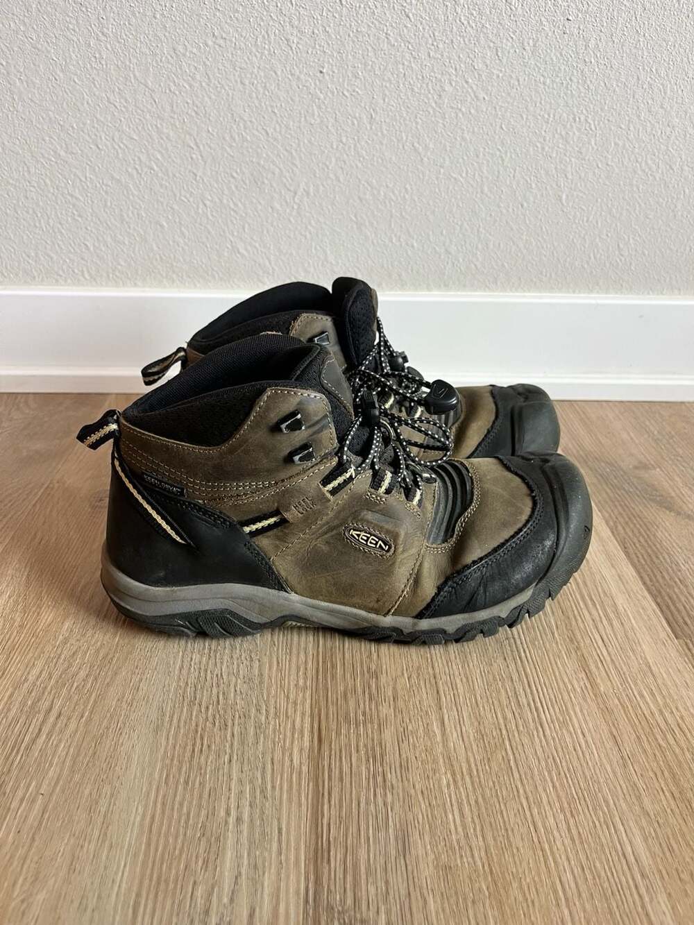 Keen, Ridge Flex Mid Waterproof Hiking Boots, Olive Green, Outdoorsy, 5Y